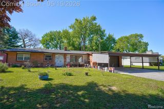 4202 Greenbrook Lane, Flint, MI 48507