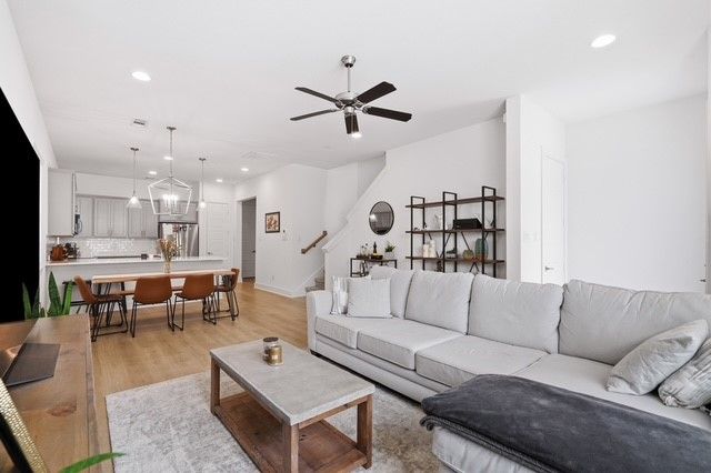 2817 Stanley Avenue, Fort Worth, TX 76110