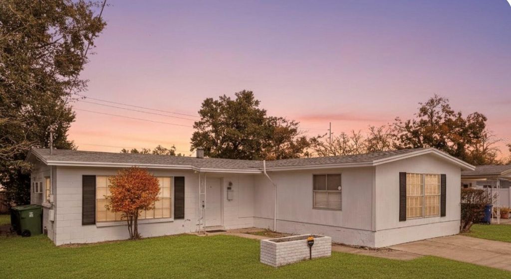 2312 E 112TH AVENUE, Tampa, FL 33612