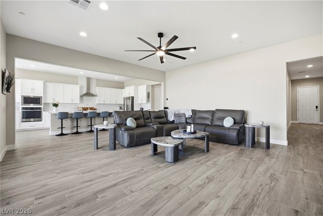 84 Ella Ashman Avenue, Henderson, NV 89011