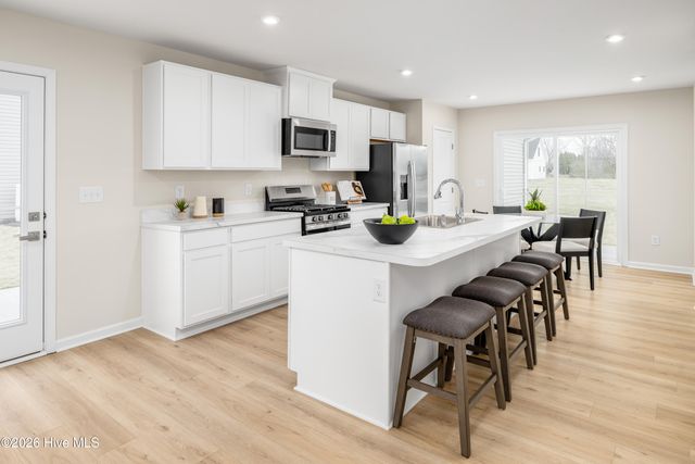 123 Bridgetowne Avenue, Edenton, NC 27932