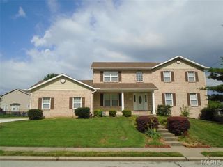 805 VICTORIA Lane, O'fallon, IL 62269
