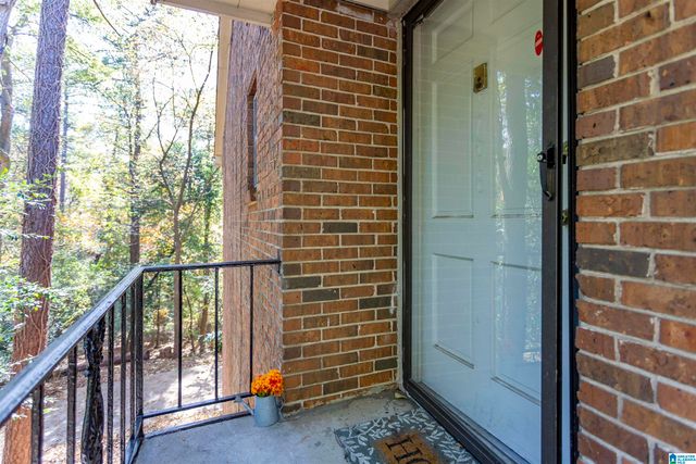 2098 MONTREAT CIRCLE 2098 C, Birmingham, AL 35216