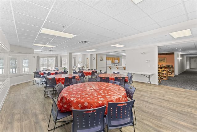 218 Reservoir St. 326, Holden, MA 01520