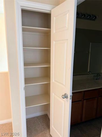 212 BOTANIC GARDENS Drive, Las Vegas, NV 89148