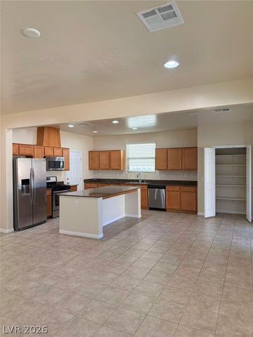 212 BOTANIC GARDENS Drive, Las Vegas, NV 89148