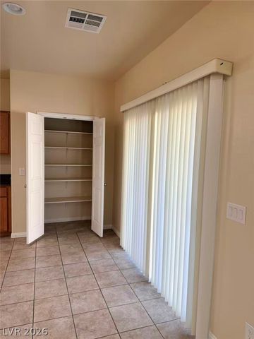 212 BOTANIC GARDENS Drive, Las Vegas, NV 89148