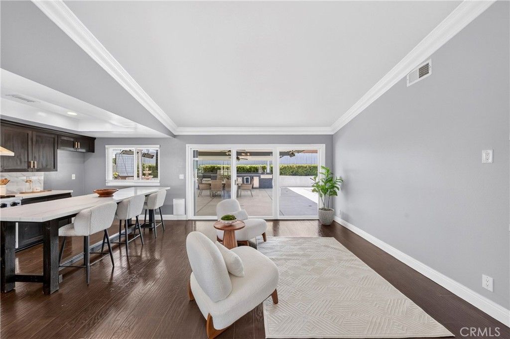 Image 10 of property listing at 4741 Via Del Rancho, Yorba Linda, CA 92886