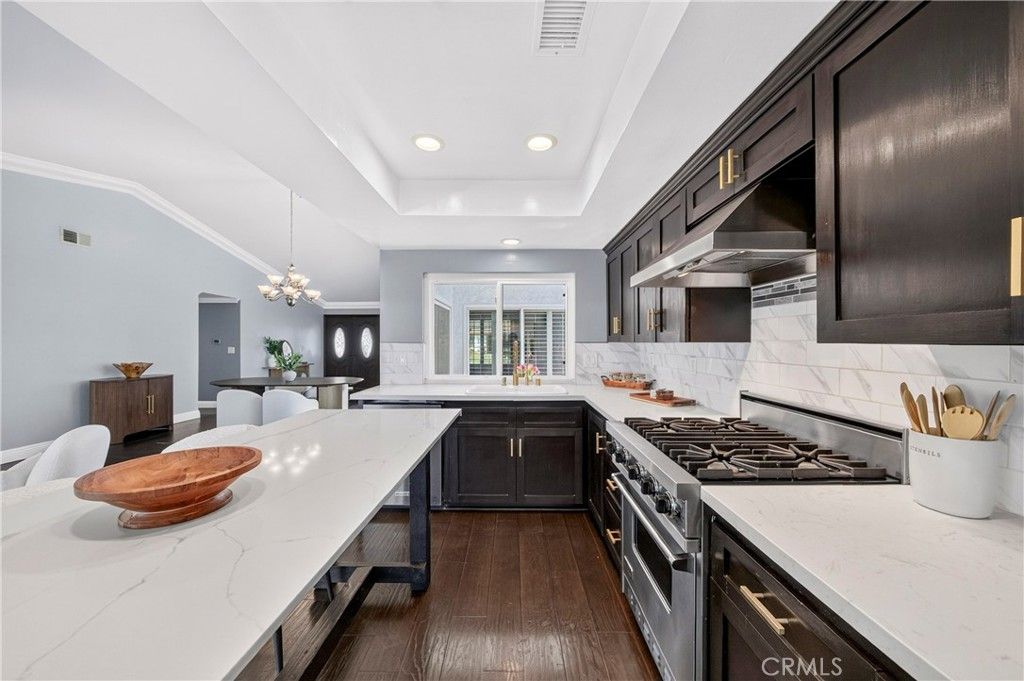 Image 12 of property listing at 4741 Via Del Rancho, Yorba Linda, CA 92886