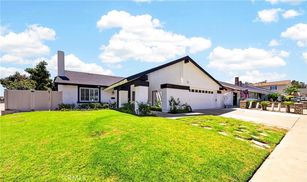Image 32 of property listing at 4741 Via Del Rancho, Yorba Linda, CA 92886