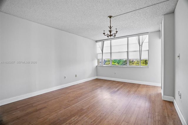 1000 Saint Charles Place 522, Pembroke Pines, FL 33026