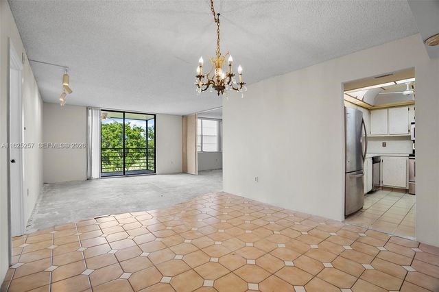 1000 Saint Charles Place 522, Pembroke Pines, FL 33026