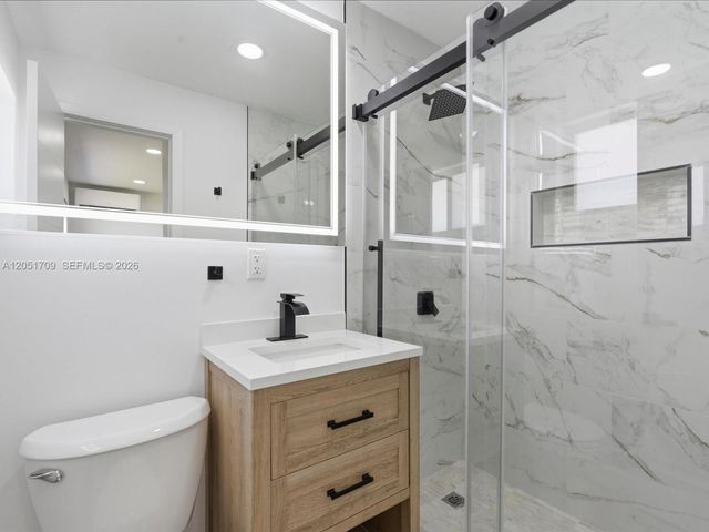 1129 NE 16th Avenue 1, Fort Lauderdale, FL 33304