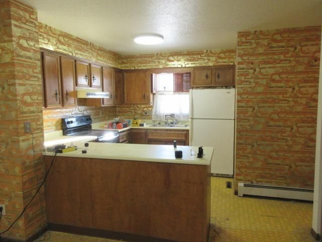 206 32nd Avenue N, Fargo, ND 58102