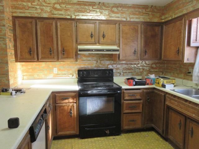 206 32nd Avenue N, Fargo, ND 58102