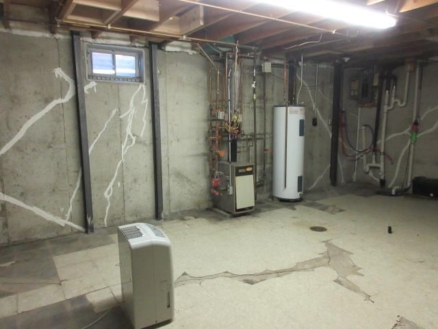 206 32nd Avenue N, Fargo, ND 58102