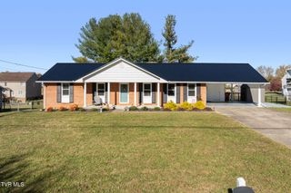 2916 Newbern Drive, Johnson City, TN 37604