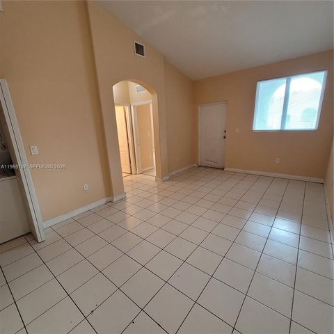 1663 SE 27th Dr 209, Homestead, FL 33035