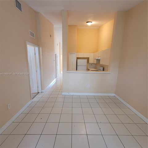 1663 SE 27th Dr 209, Homestead, FL 33035