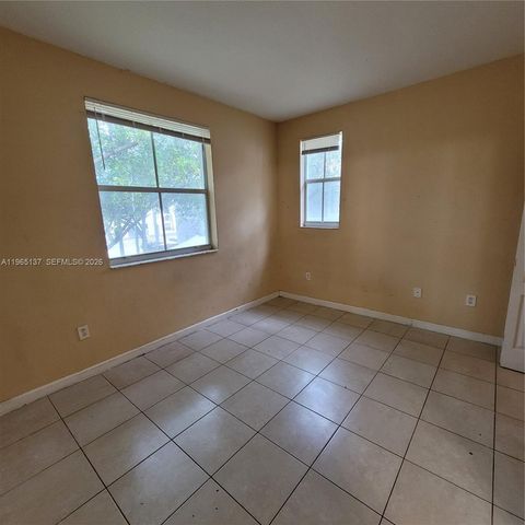 1663 SE 27th Dr 209, Homestead, FL 33035