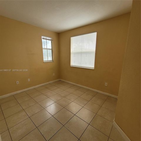 1663 SE 27th Dr 209, Homestead, FL 33035