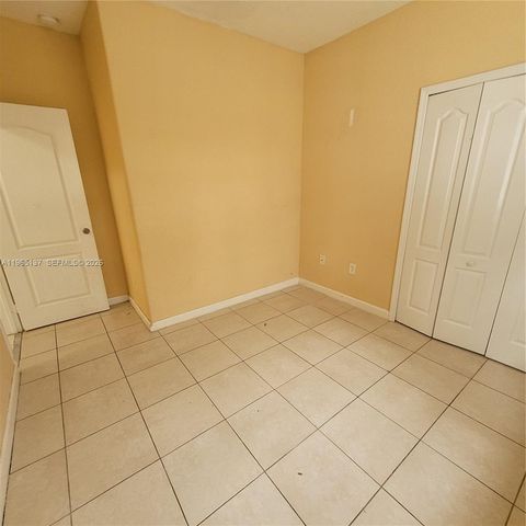 1663 SE 27th Dr 209, Homestead, FL 33035