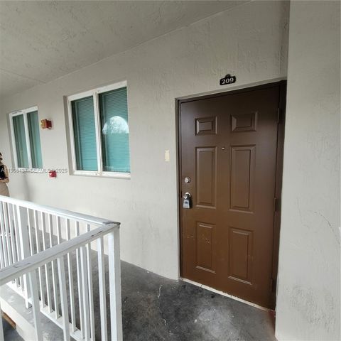 1663 SE 27th Dr 209, Homestead, FL 33035