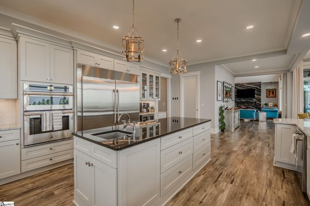 105 The Cliffs Parkway, Landrum, SC 29356