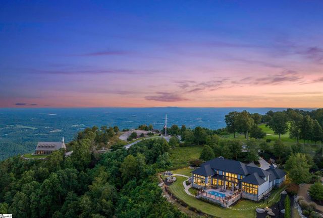 105 The Cliffs Parkway, Landrum, SC 29356