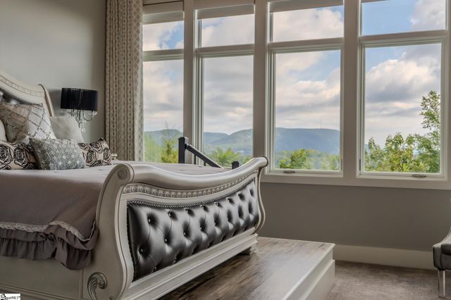 105 The Cliffs Parkway, Landrum, SC 29356