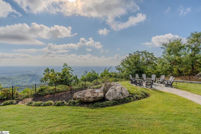 105 The Cliffs Parkway, Landrum, SC 29356