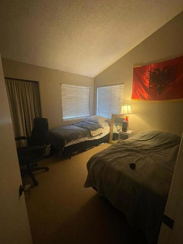 1080 Maywood Lane, Martinez, CA 94553