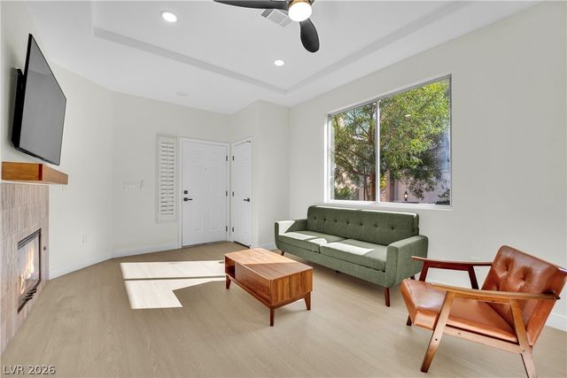 816 Coliseum Lane, Las Vegas, NV 89144