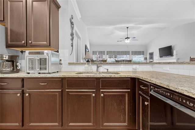 835 Ideal Place, Winder, GA 30680