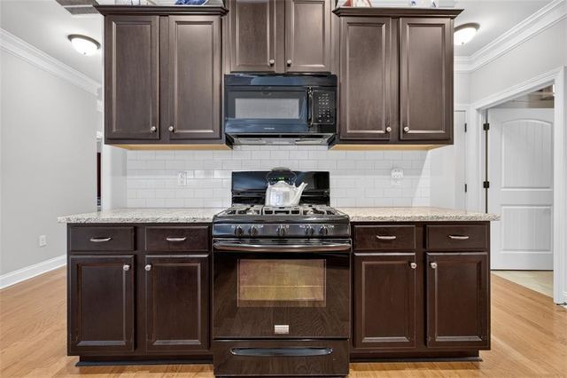 835 Ideal Place, Winder, GA 30680