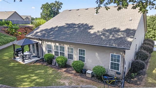 835 Ideal Place, Winder, GA 30680