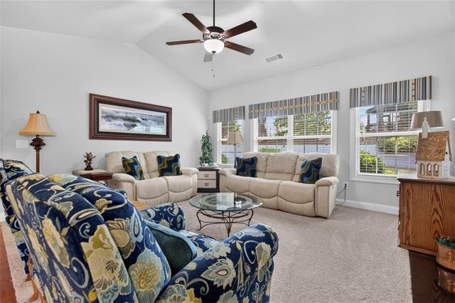 835 Ideal Place, Winder, GA 30680