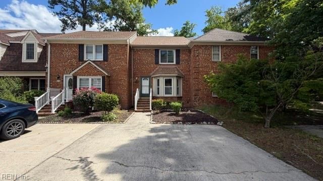 328 Faire Chase DR, Chesapeake, VA 23322