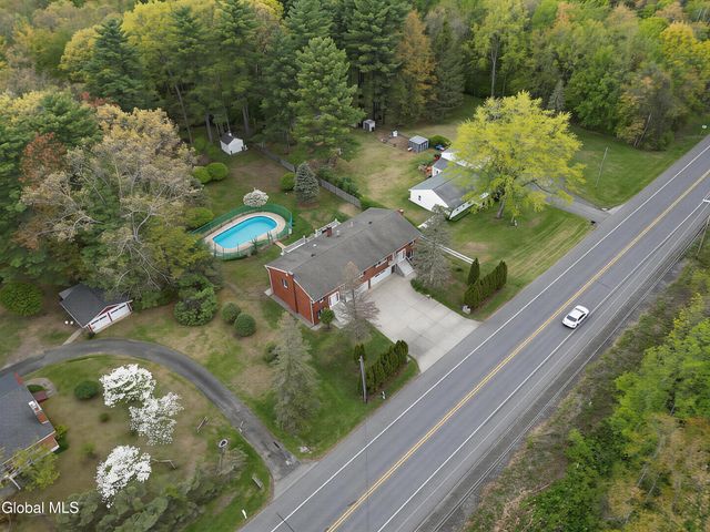 54 Route 236, Halfmoon, NY 12065