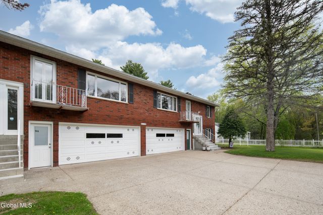 54 Route 236, Halfmoon, NY 12065