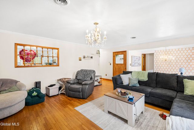 54 Route 236, Halfmoon, NY 12065