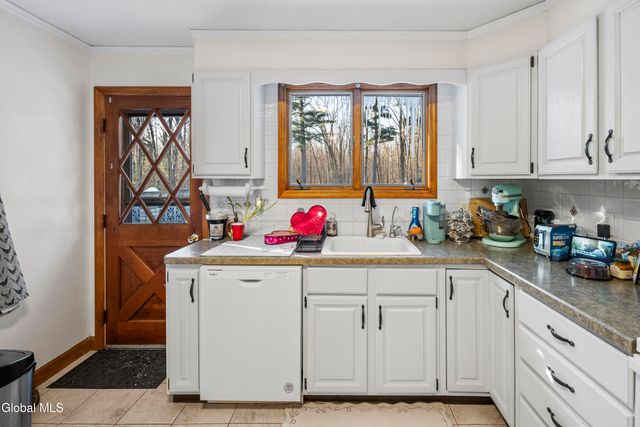 54 Route 236, Halfmoon, NY 12065
