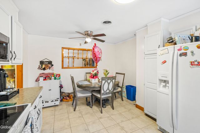 54 Route 236, Halfmoon, NY 12065