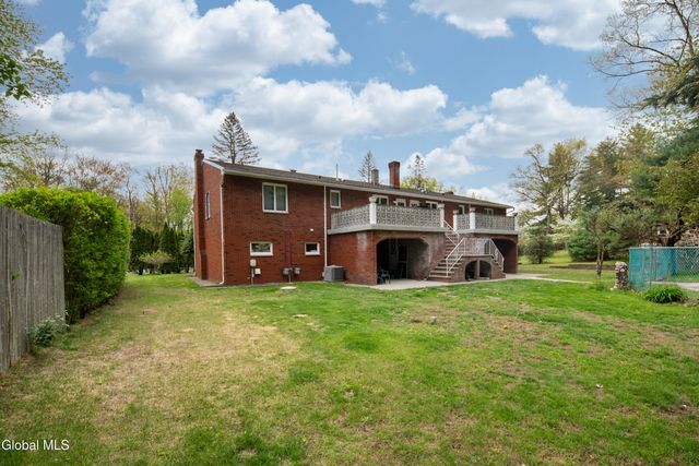 54 Route 236, Halfmoon, NY 12065
