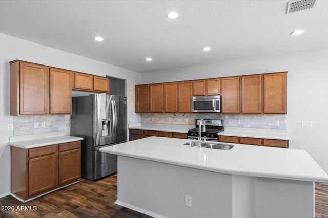 7704 S 23RD Lane, Phoenix, AZ 85041