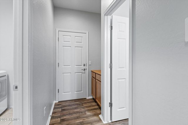 7704 S 23RD Lane, Phoenix, AZ 85041