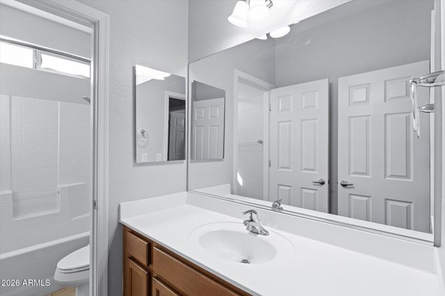 7704 S 23RD Lane, Phoenix, AZ 85041