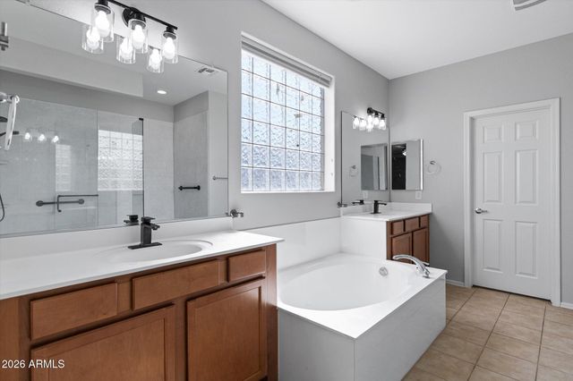 7704 S 23RD Lane, Phoenix, AZ 85041