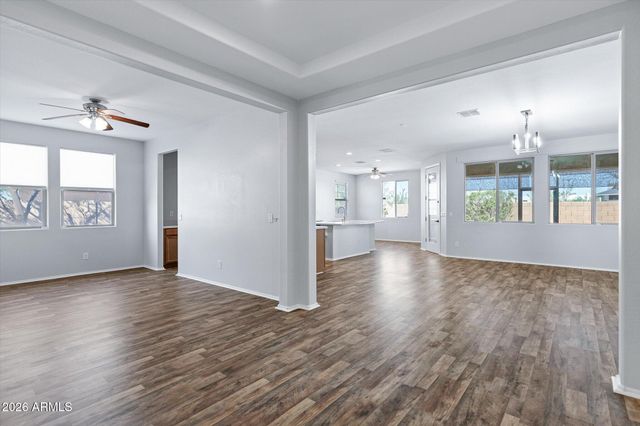 7704 S 23RD Lane, Phoenix, AZ 85041