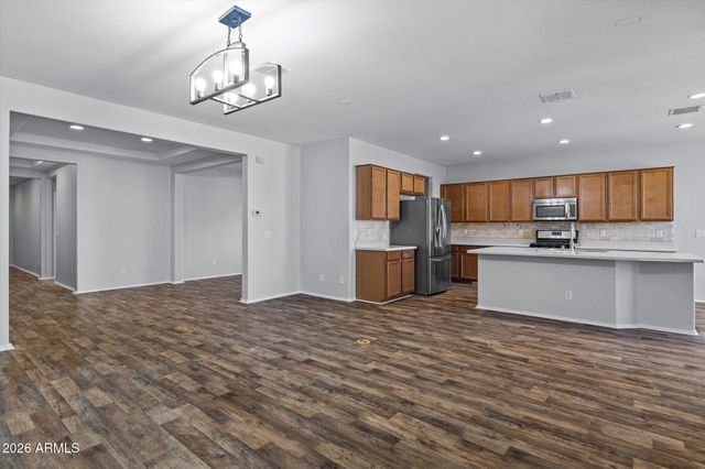 7704 S 23RD Lane, Phoenix, AZ 85041
